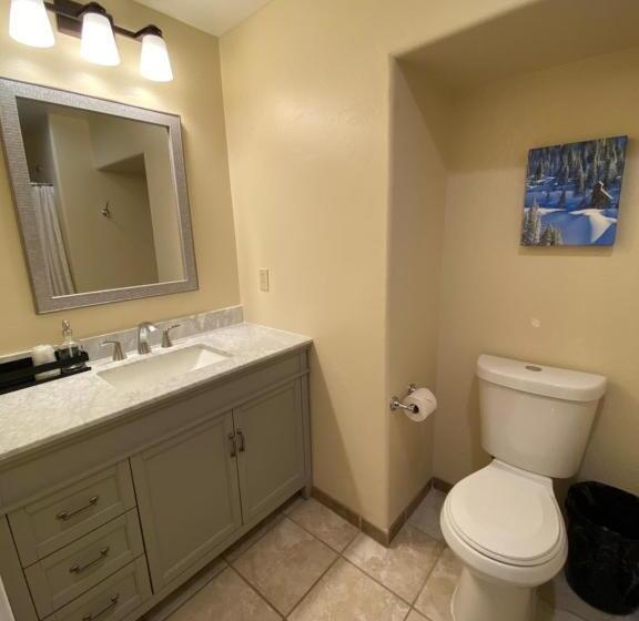 דירת חדר בקומת קרקע, Ouray   For 12 Years Old And Over