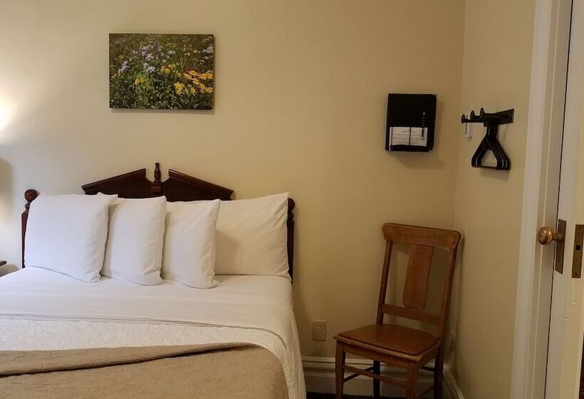 חדר בסיסי, Ouray   For 12 Years Old And Over