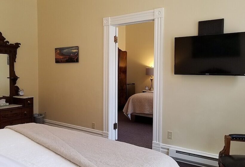 سوئیت 2 خوابه, Ouray For 12 Years Old And Over