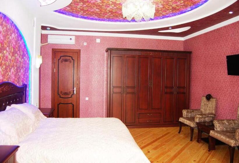 استودیو خانوادگی, Shohkand