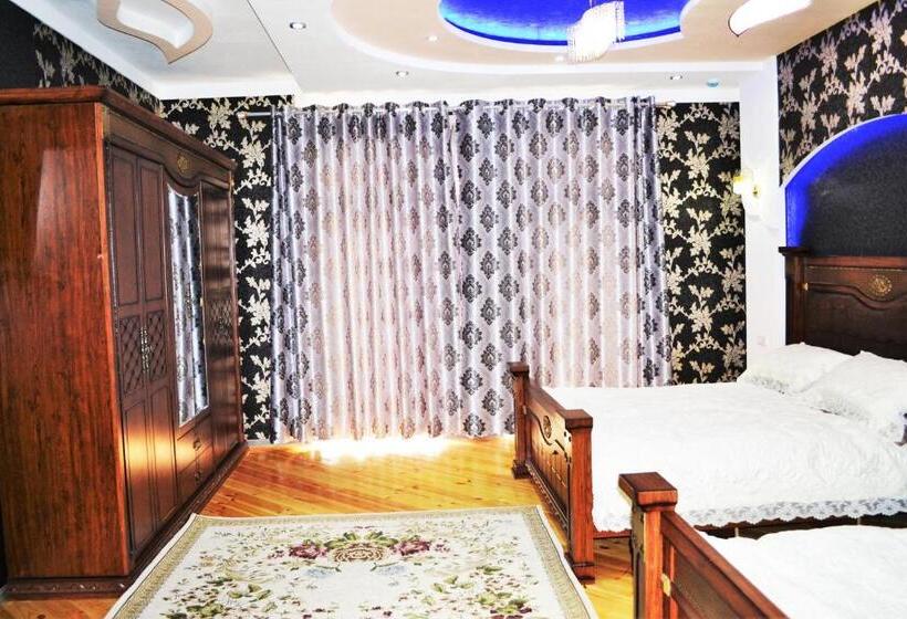 سوئیت 2 خوابه, Shohkand