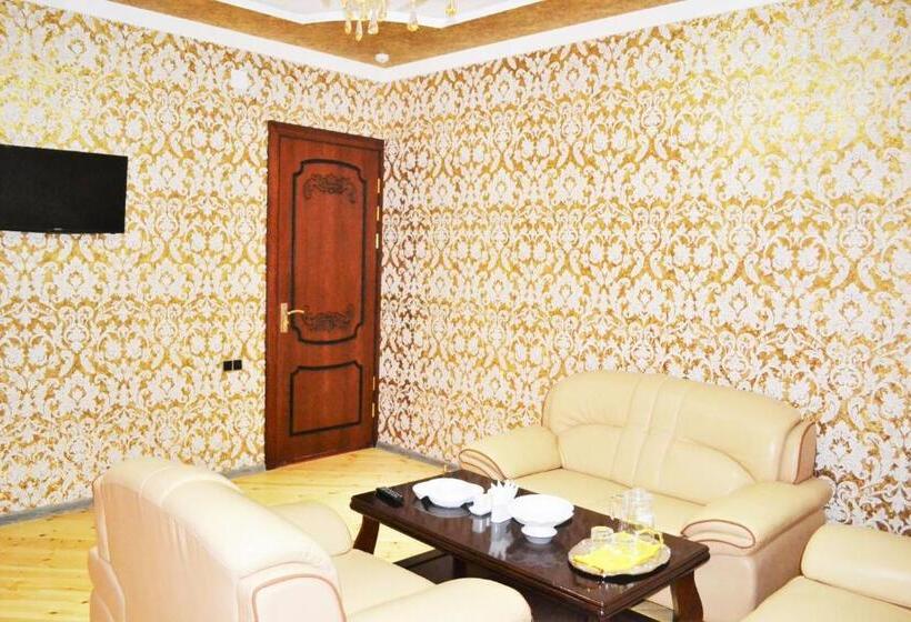 سوئیت 2 خوابه, Shohkand