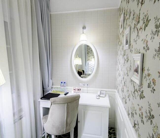 اتاق استاندارد, Voyage