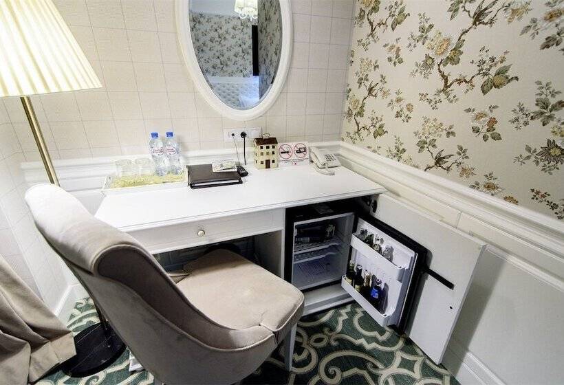 اتاق کلاس بیزنس, Voyage