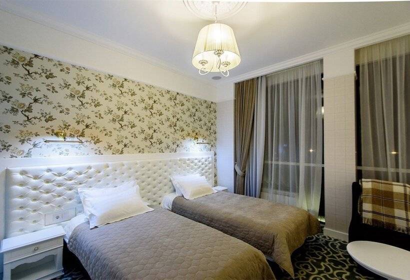 اتاق کلاس بیزنس, Voyage