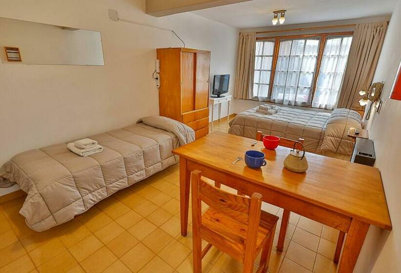 Standaard Studio, La Ponderosa Apart