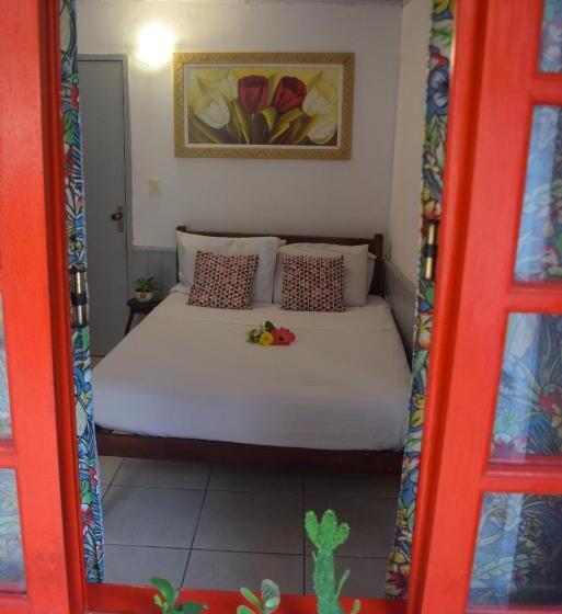 חדר אקונומי, Leo S Clan Beach Hostel