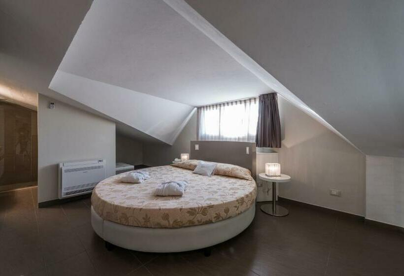 Люкс Дюплекс, Park Hotel Morigi Garden & Spa