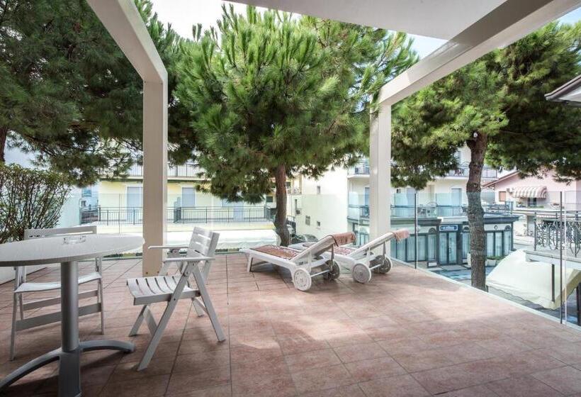 Полулюкс с Балконом, Park Hotel Morigi Garden & Spa