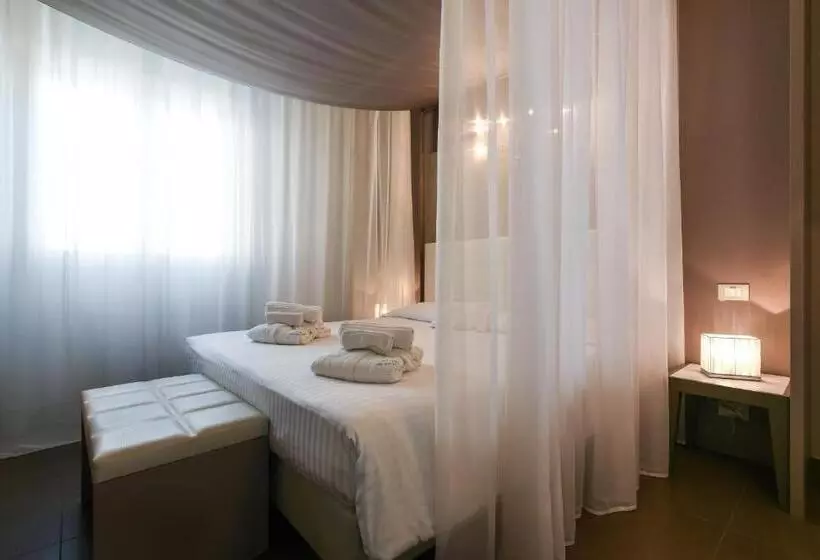 سوییت جونیور لوکس, Park Hotel Morigi Garden & Spa