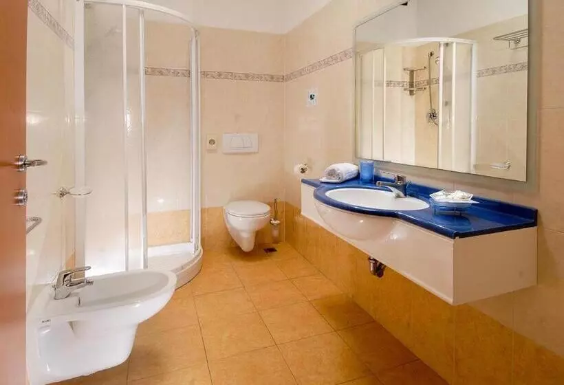 اتاق سوپریور چهار تخته, Park Hotel Morigi Garden & Spa