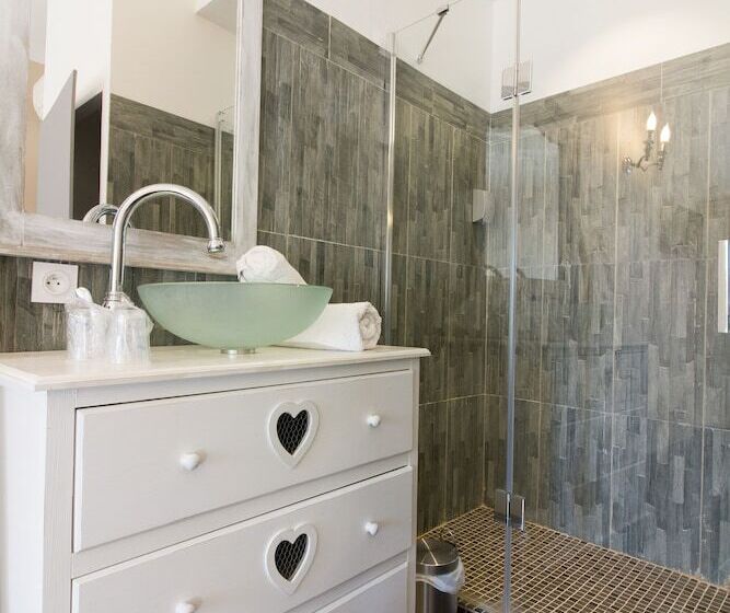 Номер Стандарт, Auberge Les Galets