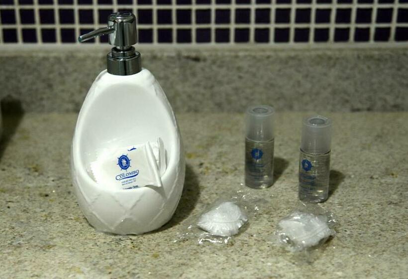 جناح سرير كينج, Colombo