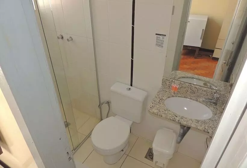 اتاق استاندارد سه نفره, Esplanada Belo Horizonte  Proximo A Estacao De Trem