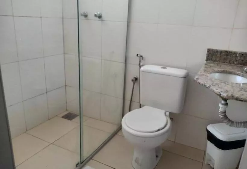 اتاق استاندارد سه نفره, Esplanada Belo Horizonte  Proximo A Estacao De Trem