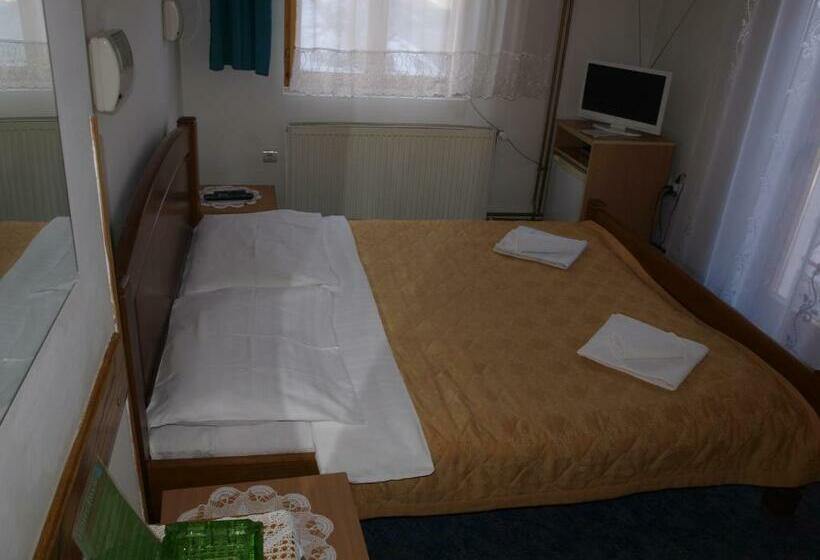 اتاق استاندارد, Guesthouse Ukus Durmitora