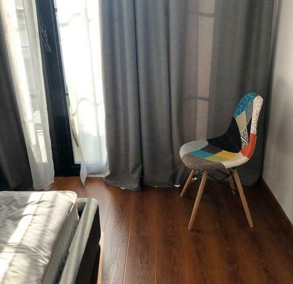 اتاق استاندارد با تخت بزرگ, Homey Kobuleti