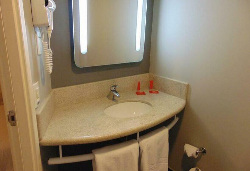 Номер Стандарт, Ibis Arapiraca