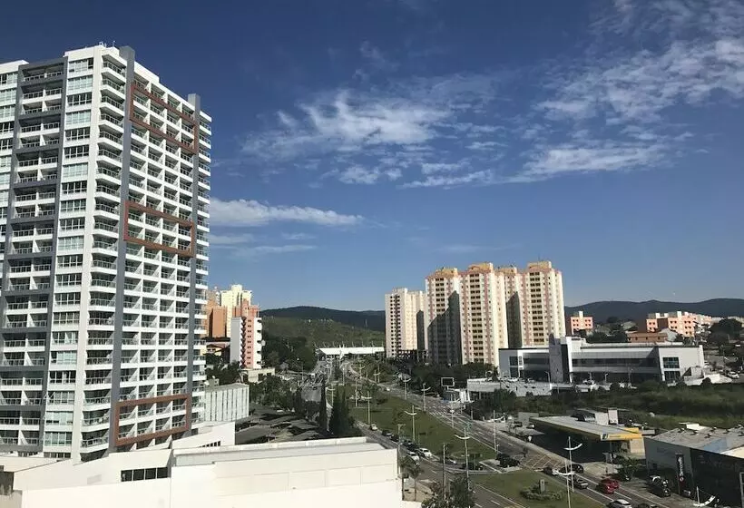 Huoneisto 1 Makuuhuone, Ibis Budget Jundiai Shopping