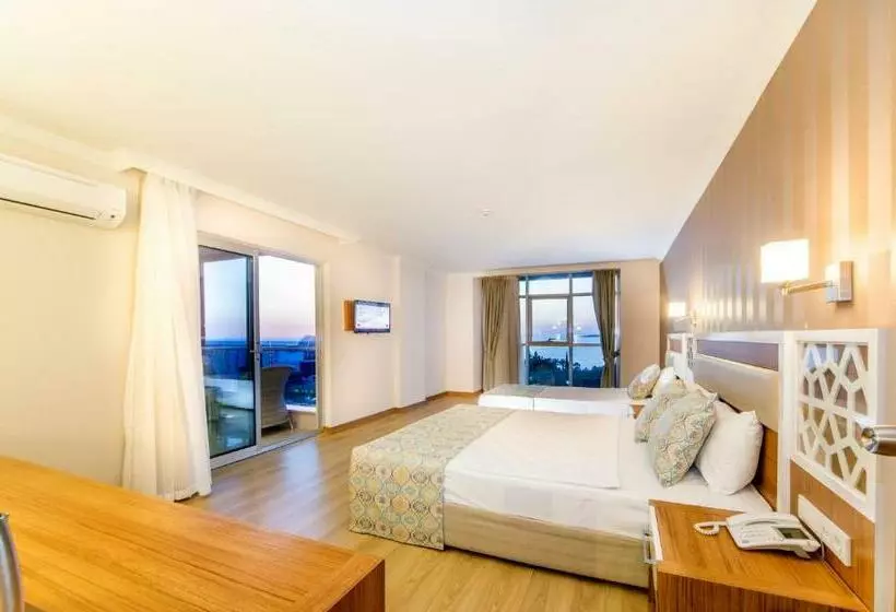 ハイドロマッサージバス付きスイート, Lonicera Resort & Spa
