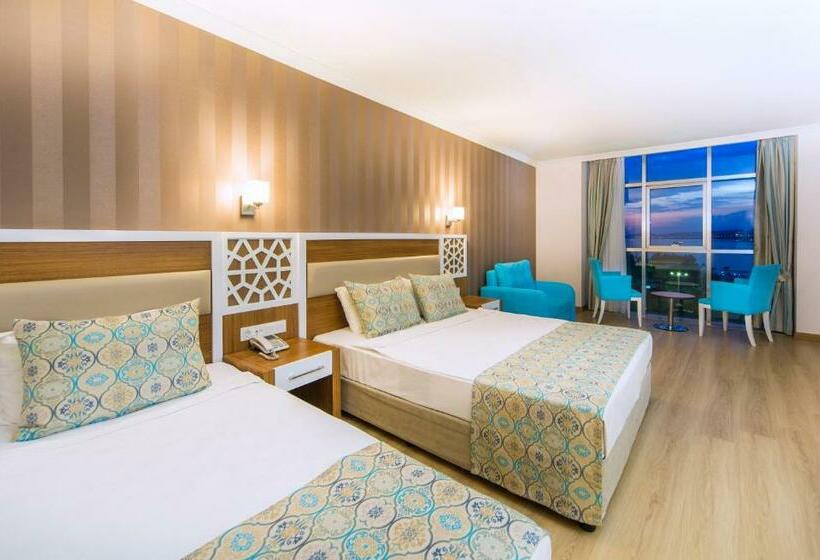 Семейный Номер, Lonicera Resort & Spa