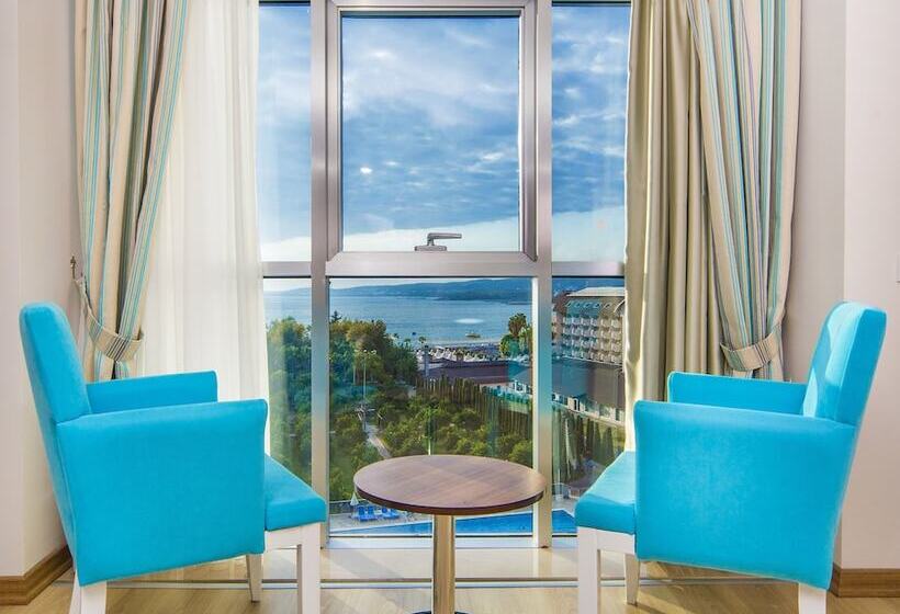 Семейный Номер, Lonicera Resort & Spa