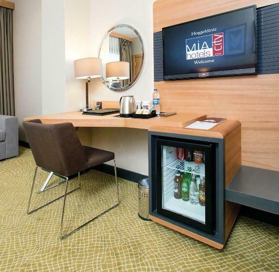 اتاق استاندارد, Mia City