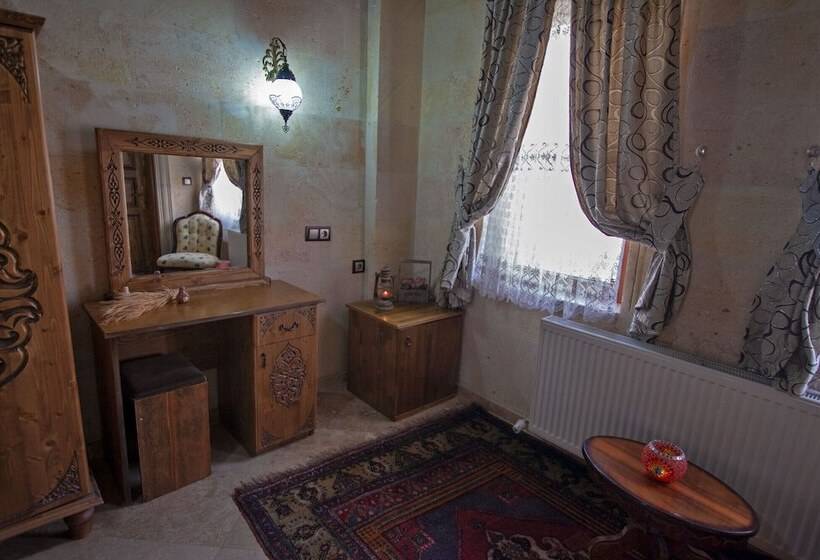 غرفة قياسية, Peace Stone House