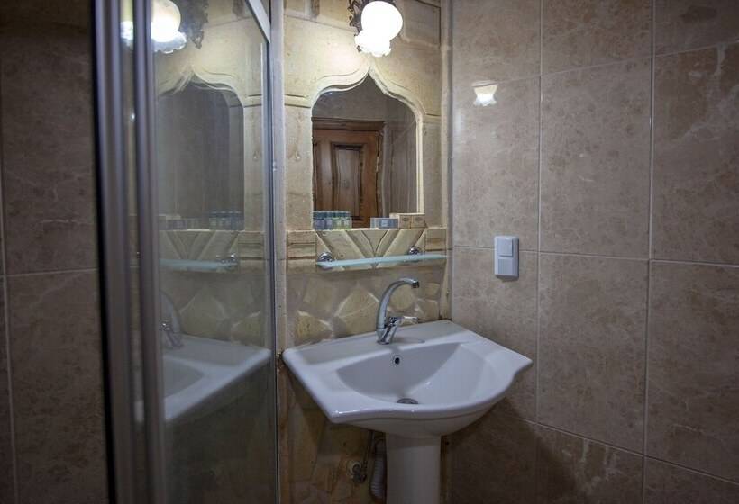 Economy Triple Room, Peace Stone House