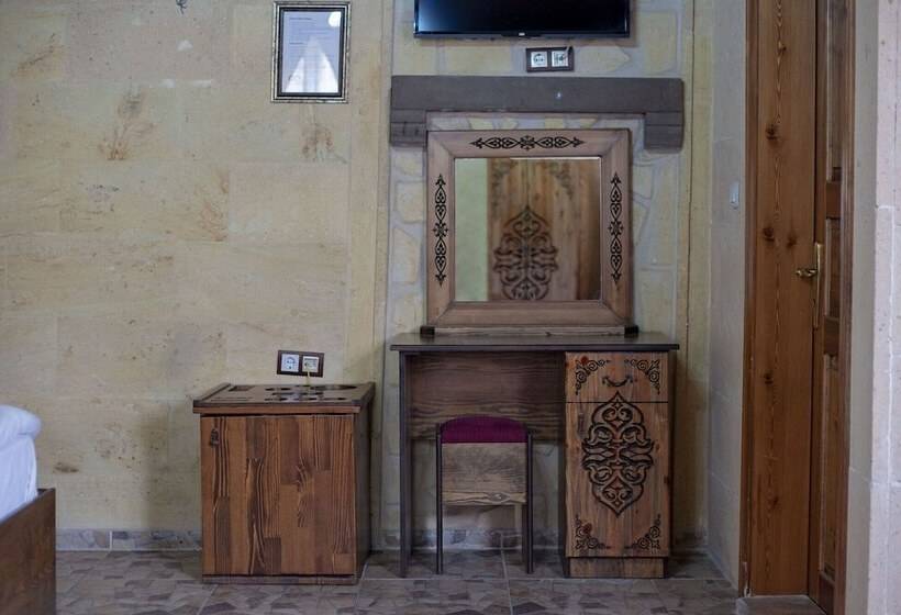 غرفة إقتصادية ثلاثية, Peace Stone House