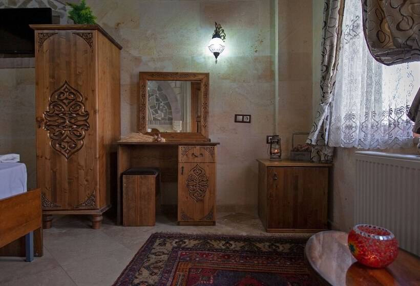 غرفة قياسية, Peace Stone House