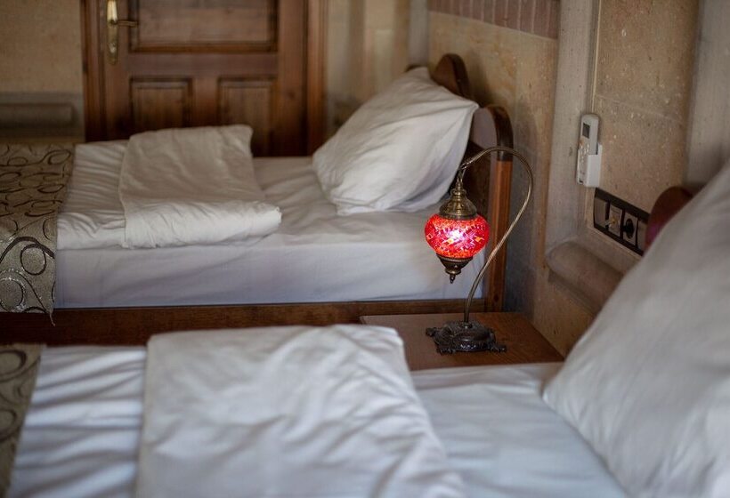 غرفة ديلوكس ثلاثية, Peace Stone House