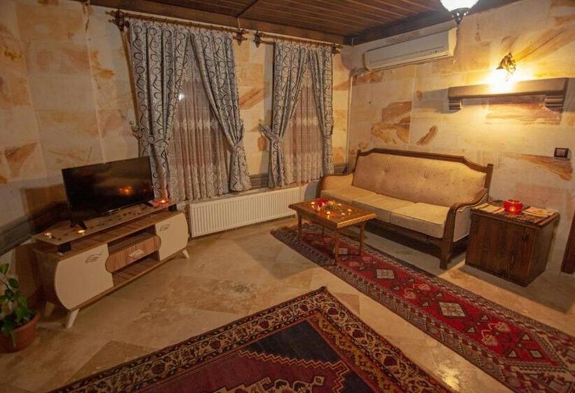 جناح ديلوكس, Peace Stone House