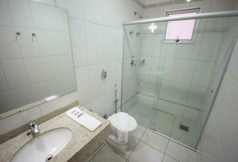 Quarto Estandar Individual, Prisma Plaza