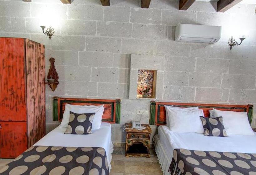 デラックストリプルルーム, Roc Of Cappadocia