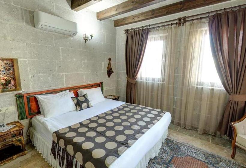 デラックストリプルルーム, Roc Of Cappadocia