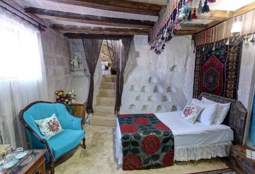コンフォーとスイートルーム, Roc Of Cappadocia