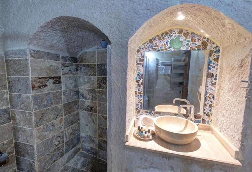 デラックスルーム, Roc Of Cappadocia