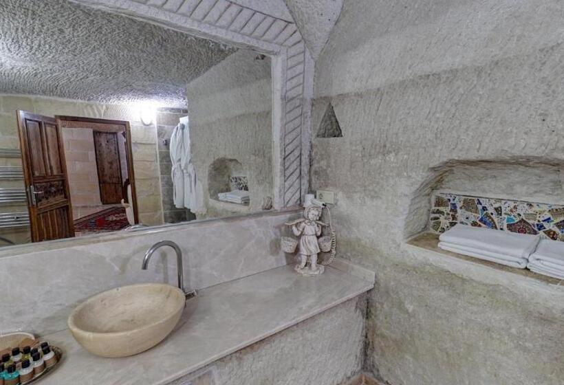 デラックスルーム, Roc Of Cappadocia