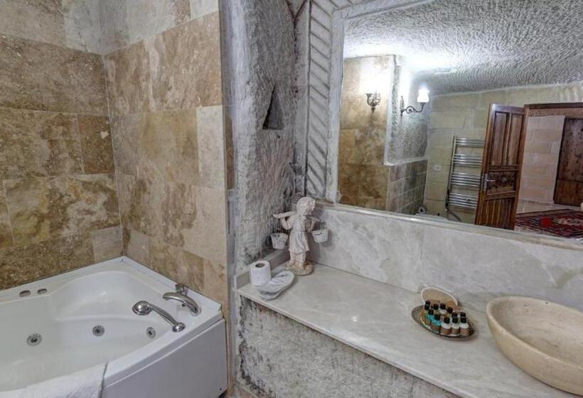 デラックスルーム, Roc Of Cappadocia