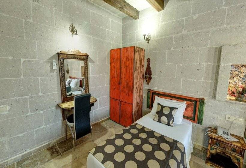 デラックストリプルルーム, Roc Of Cappadocia