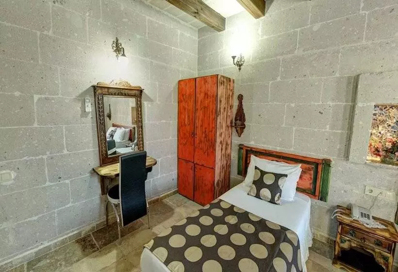 デラックストリプルルーム, Roc Of Cappadocia