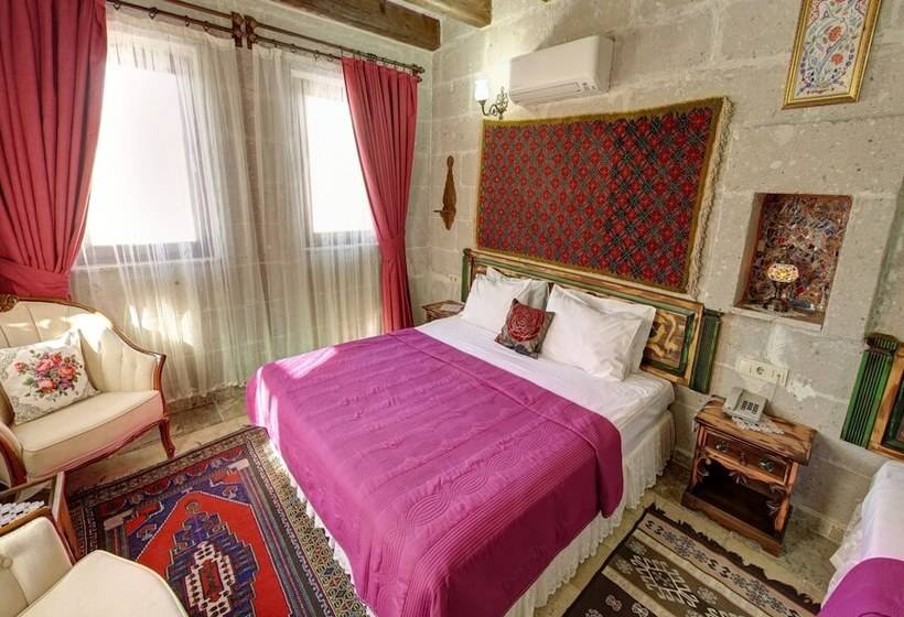 デラックストリプルルーム, Roc Of Cappadocia
