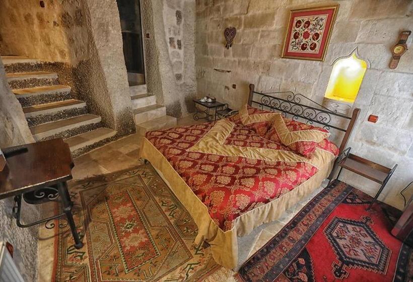 غرفة ديلوكس, Century Cave