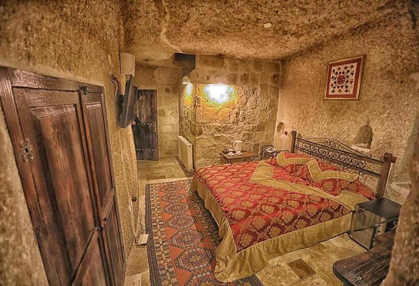 اتاق لوکس, Century Cave