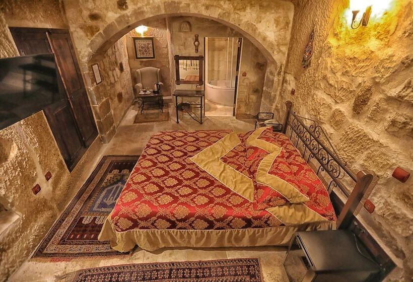 غرفة ديلوكس, Century Cave