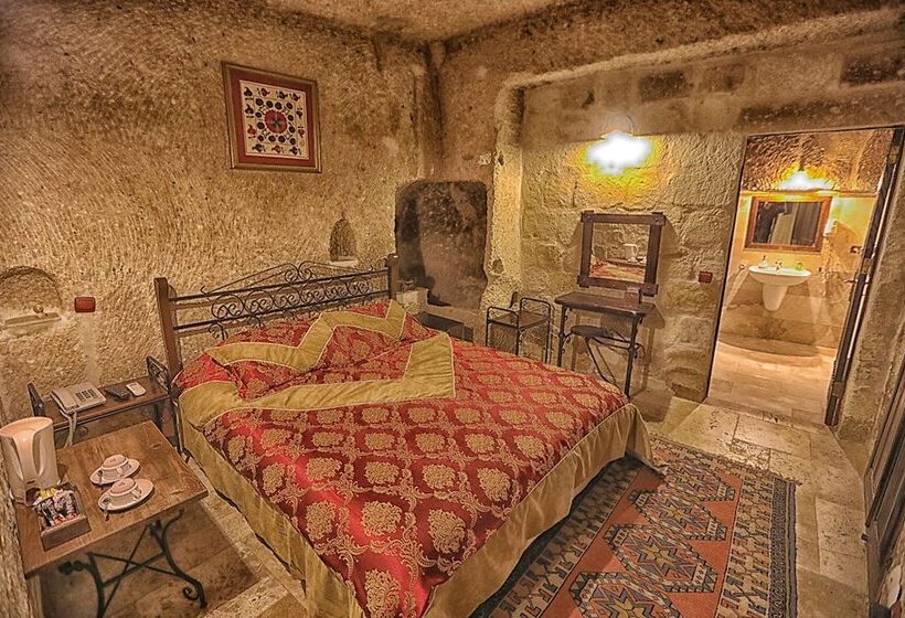 غرفة ديلوكس, Century Cave