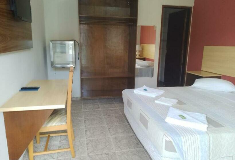 StandaardKamer, Venice Ubatuba