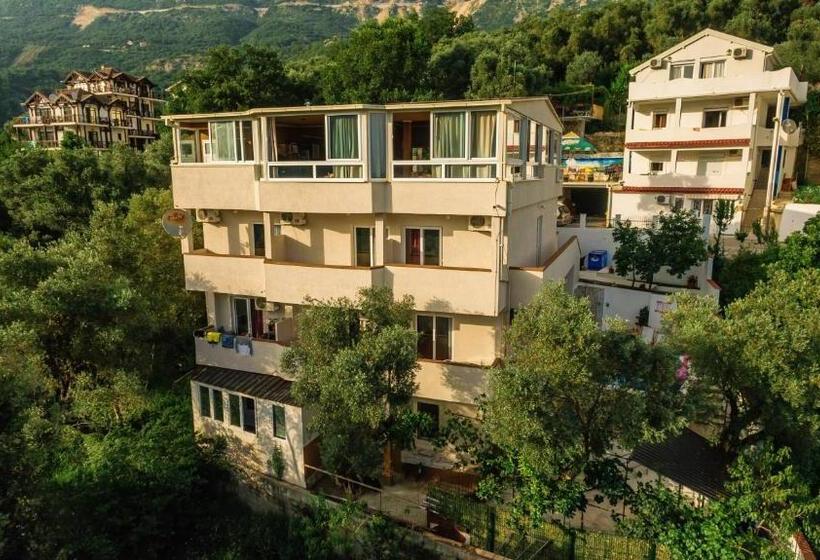 Triple Room Sea View, Villa Kruna Lux