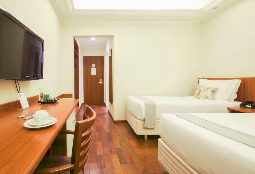 スタンダードルーム, Vinhedo Plaza